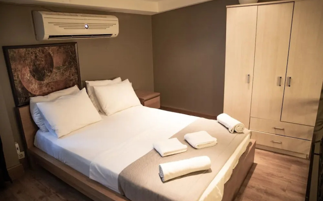 The Hera Suit Hotels