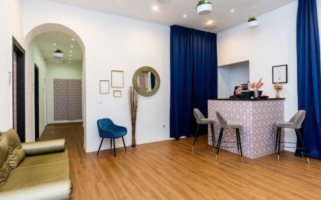 Adagio Downtown Rooms
