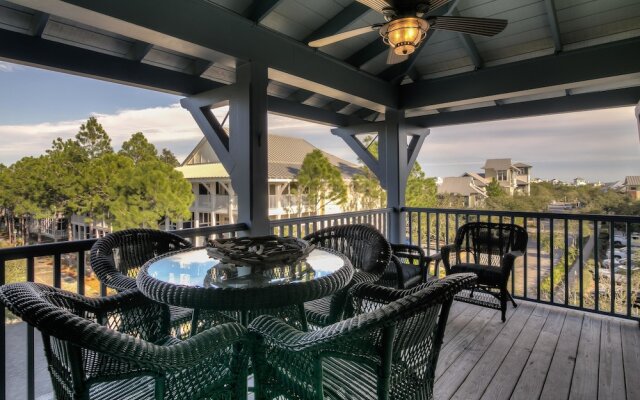 Lighthouse Loft by Exclusive 30A