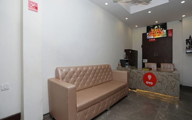 OYO 12503 Hotel Corner Point