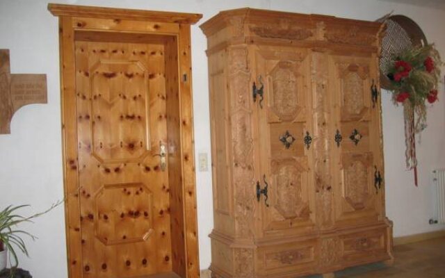 Apart Stotter