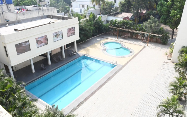 Hotel Pushpak Resort