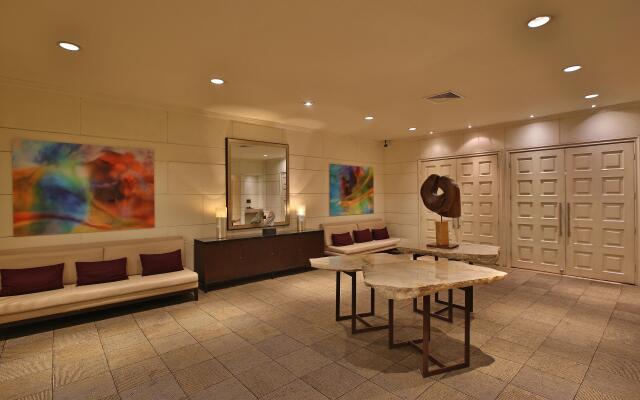 Real InterContinental San Salvador at Metrocentro Mall by IHG