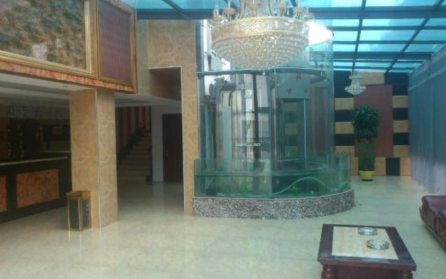 Shanghai Yiyan Business Hotel (Qingpu Industrial Park)