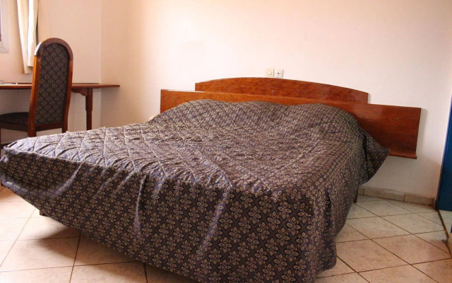 Hotel Altitel