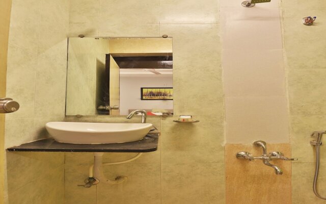OYO 3914 Hotel Legend
