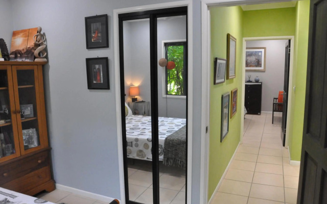 Stunning Magnetic Island Home,Private, Large Pool,Adults Only