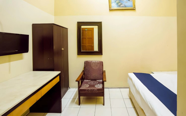 Casavilla Travellers Lodge Pudu – Guest Rooms – Kuala Lumpur