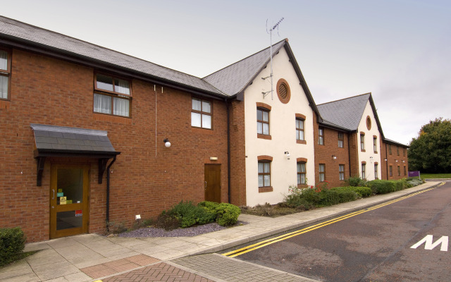 Premier Inn York South West
