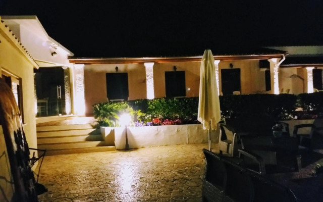 Summer Wine Friendly Resort