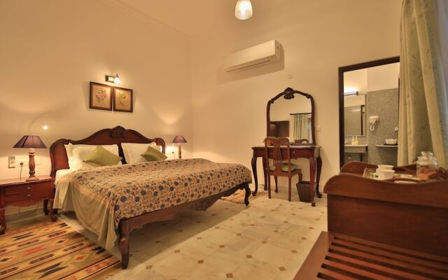 Roop Niwas Kothi