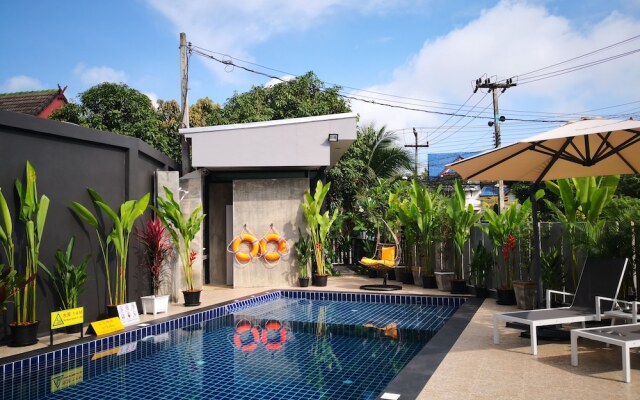 Votel Holiday House