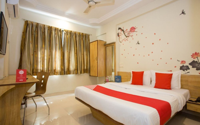 OYO 11601 Hotel Karishma