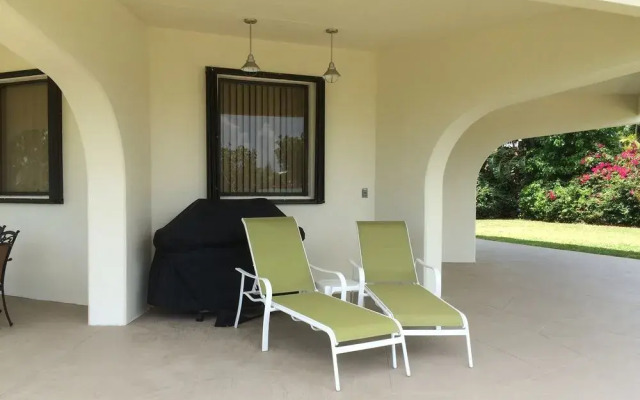 mi casa de Copa D'oro by RedAwning