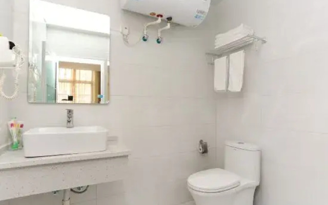 Liuan Haoting Express Hotel