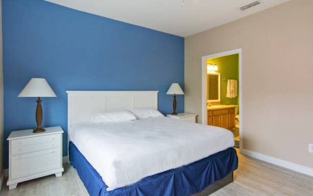 Runaway Beach - 2 Bd Villa (RW 22202)