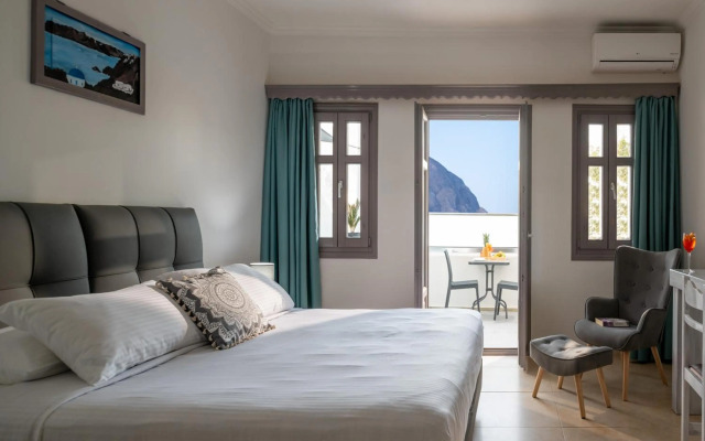 Smaragdi Hotel