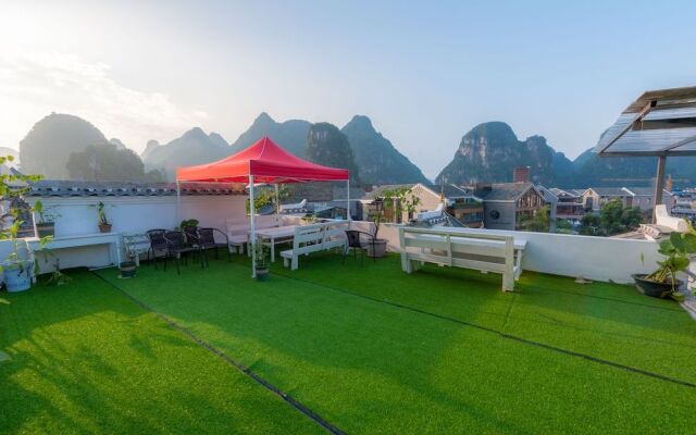 Spring Blossoms Inn Yangshuo West Street