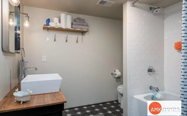 Beautiful Custom Lake House