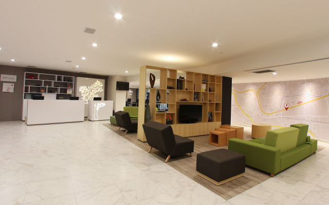 Fiesta Inn Express Perinorte