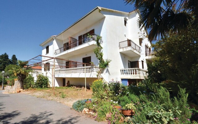 Stunning Home in Vrboska With Wifi and 1 Bedrooms