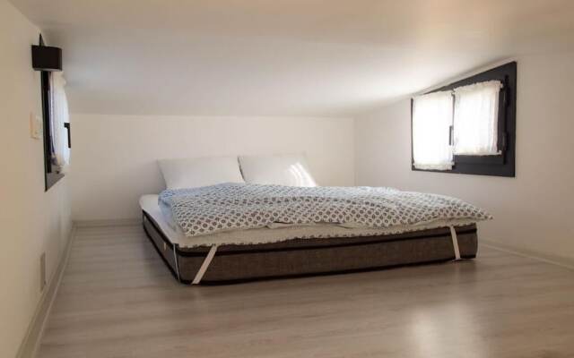 Prive Mini Homes & Camping