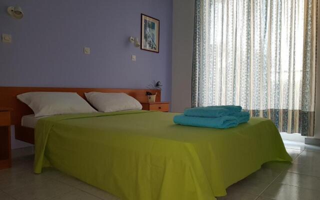 Pyrgos Hotel Apartments