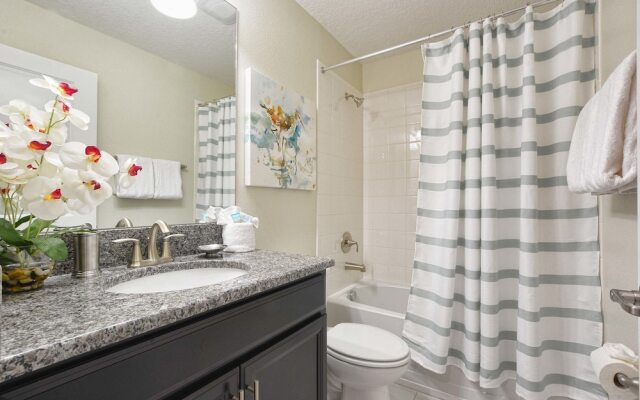 Storey Lake-6 Bedroom Pool Home- 1652ST