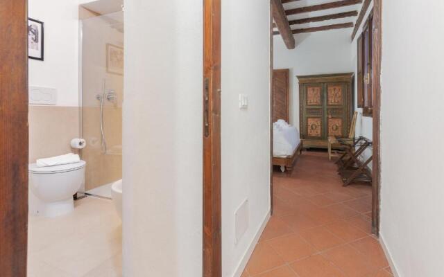 Center ZTL Lovely Apartment