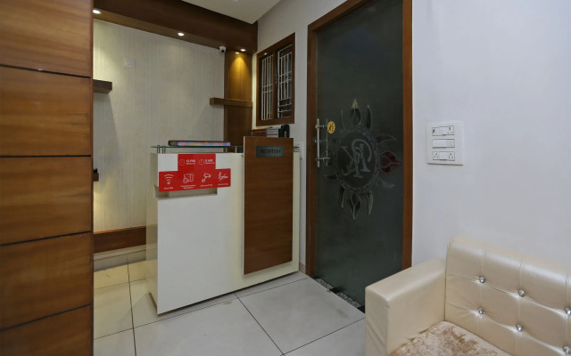 Oyo 16761 Rk Regency