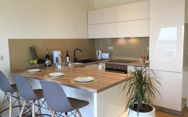 Top View Residence