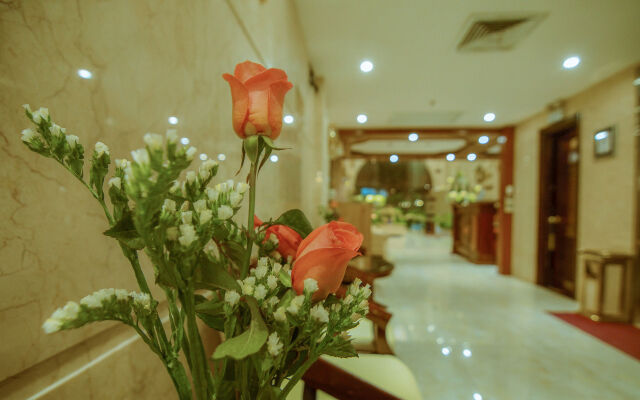 Orange Hotel