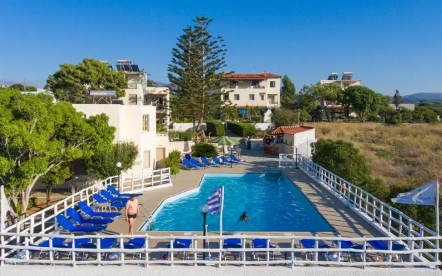 Panorama-Seaview Studios & Apartments
