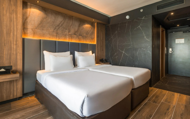 AX ODYCY Hotel