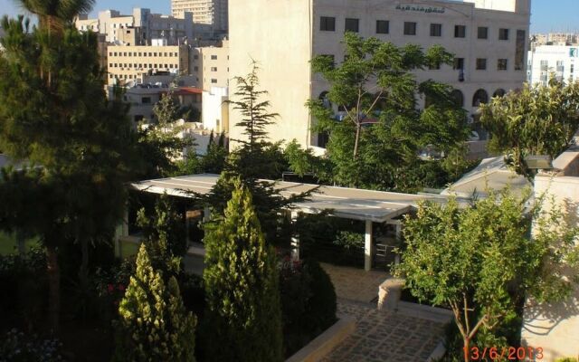 Almohandes Hotel apartment