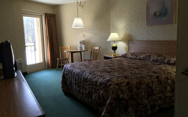 Norma Dan Motel - Near Dolly Parton's Stampede Dinner Attraction