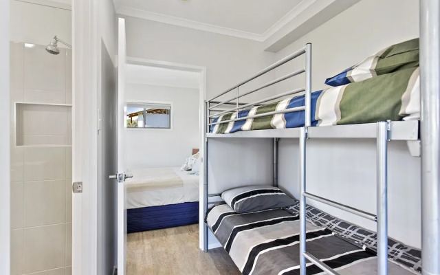 Valley Cabins By The Creek