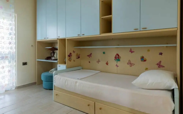 The Lake House 1 in Shkod r