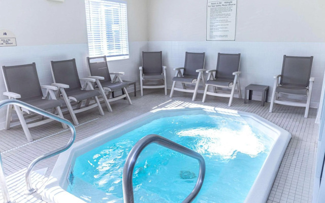 MainStay Suites Fargo - I-94 Medical Center