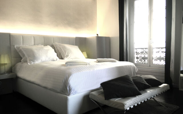 Holiday Apartment - Paris Apartments - Conde Chic Studio