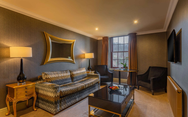 Gleddoch Golf & Spa Resort