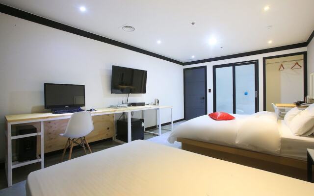 Suwon Yeongtong SG Hotel