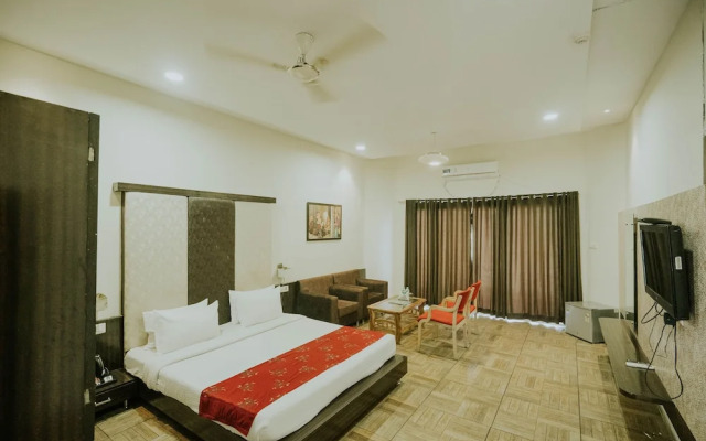 TGI Jahaj Mahal Resort