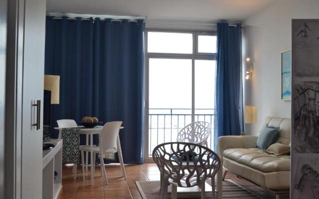 Apartamento Vacacional con vistas al mar