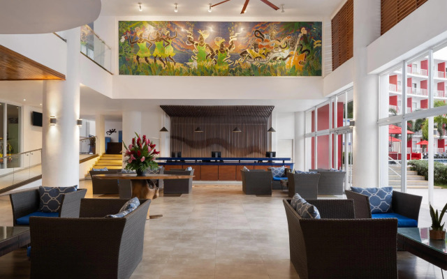 Grand Decameron Cornwall Beach, A Trademark All-Inclusive Resort