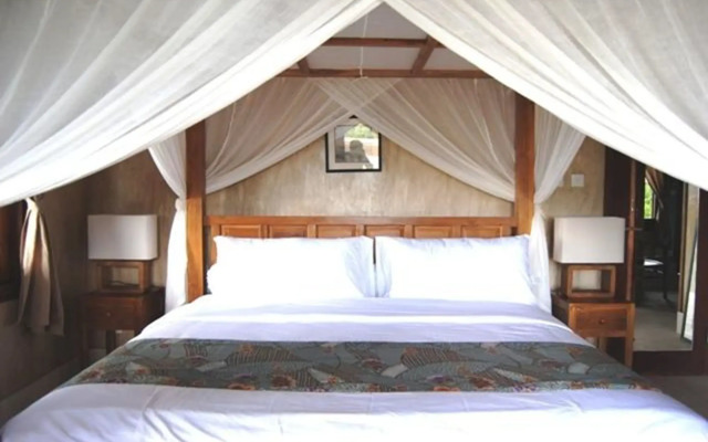 Three Monkeys Villas