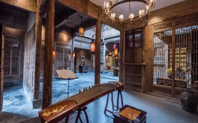 Shuimo Dongli Hostel