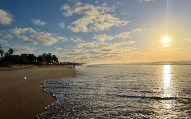 Praia Do Sol Triplex Beach House