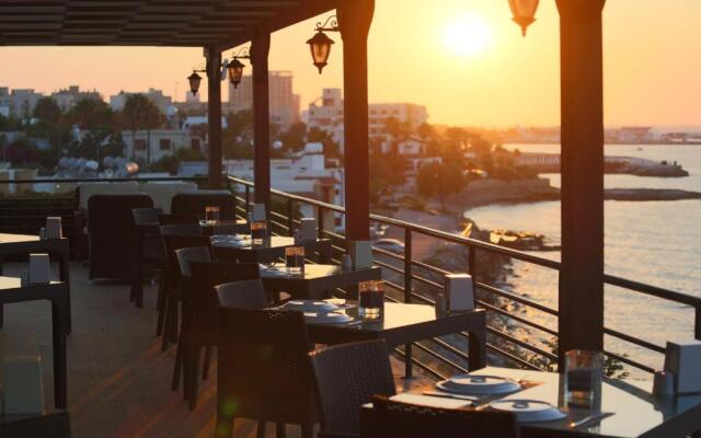 High Life Hotel