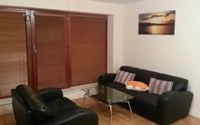 Castleforbes Holiday Apartment